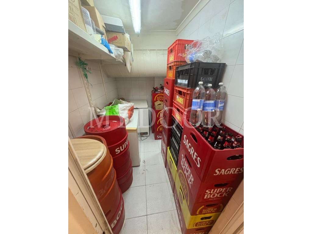 Av. Moscavide - Pastelaria / Restaurante -Trespasse - Central-35