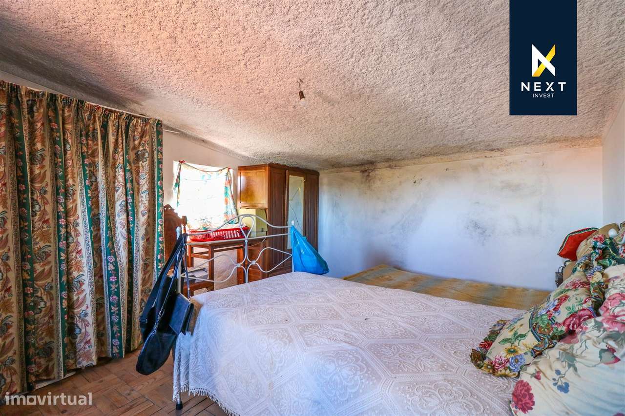 Moradia T4 para venda em Abraveses-11