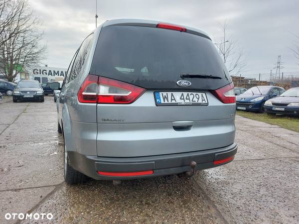 Ford Galaxy 2.0 TDCi Ghia - 3