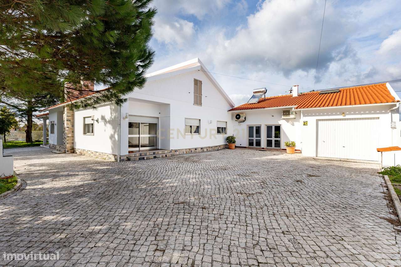 Moradia T5 - Grande imagem: 2/42