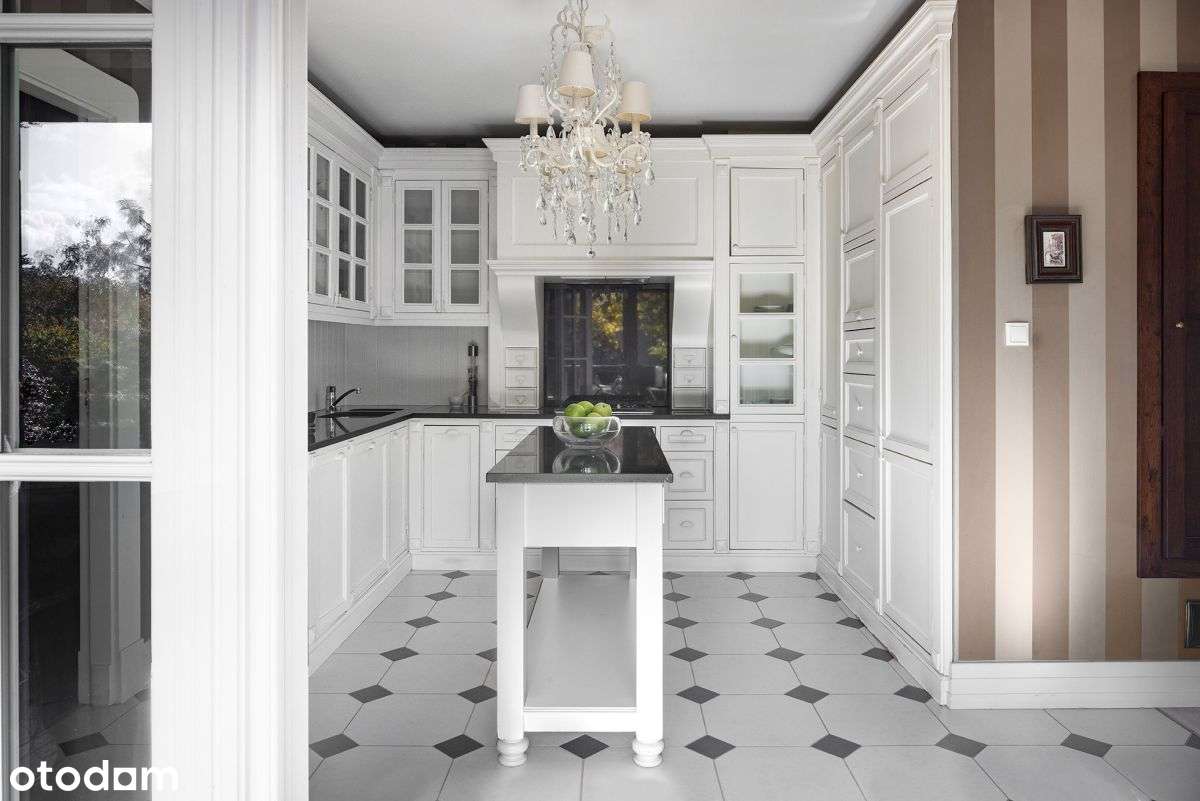 Willa w sercu Wrocławia | Almi Decor | Ogród-4