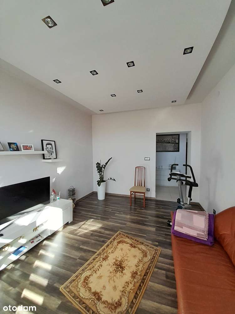 Na sprzedaż  atrakcyjne mieszkanie w pobliżu centrum.-2