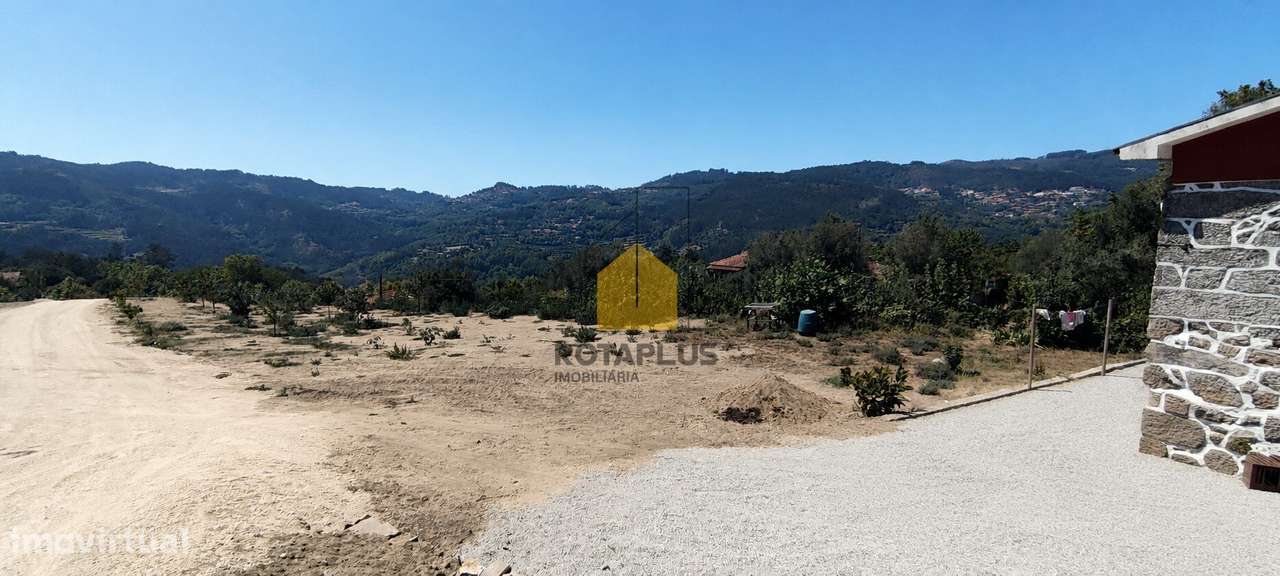 Quinta de Charme com Antigo Lagar, Pomar e 2.200 m² de Natureza-8