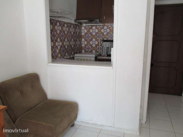 T1 Av. Calouste Gulbenkian, Coimbra - Grande imagem: 5/11