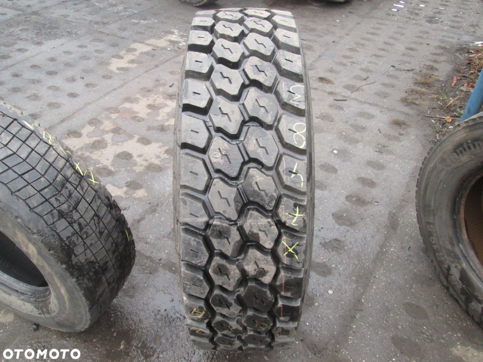 Opona ciężarowa 315/70R22.5 Goodyear - 1