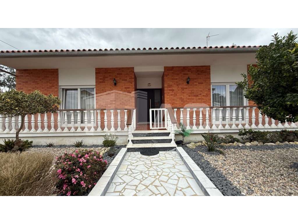 MORADIA COM PISCINA - Vale Sepal, Leiria-31