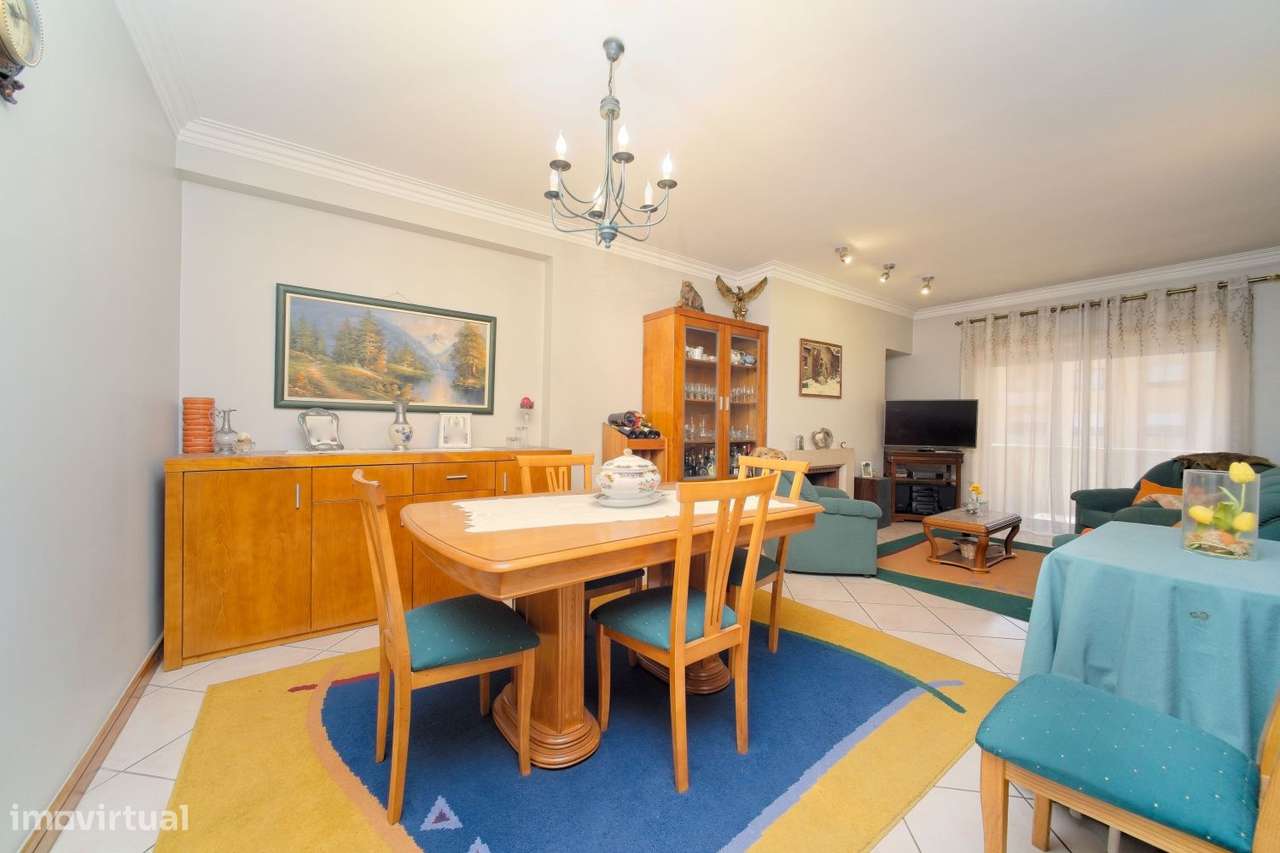 Excelente Apartamento T3 em Braga com Garagem e 2 Varandas - Grande imagem: 4/46