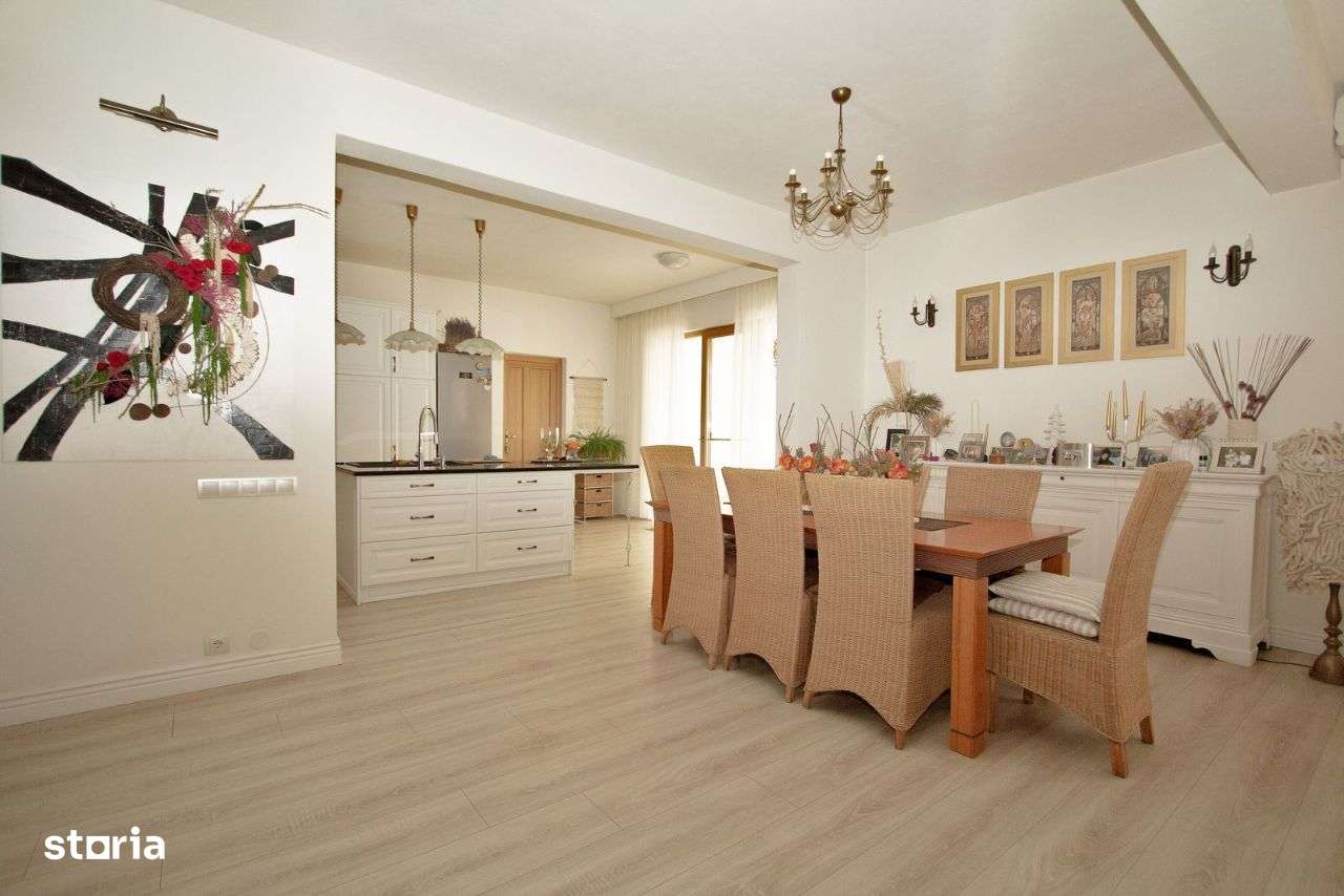 Casa Exclusivistă !!! la cca 10 km de Bistrița - Imagine principală: 4/11