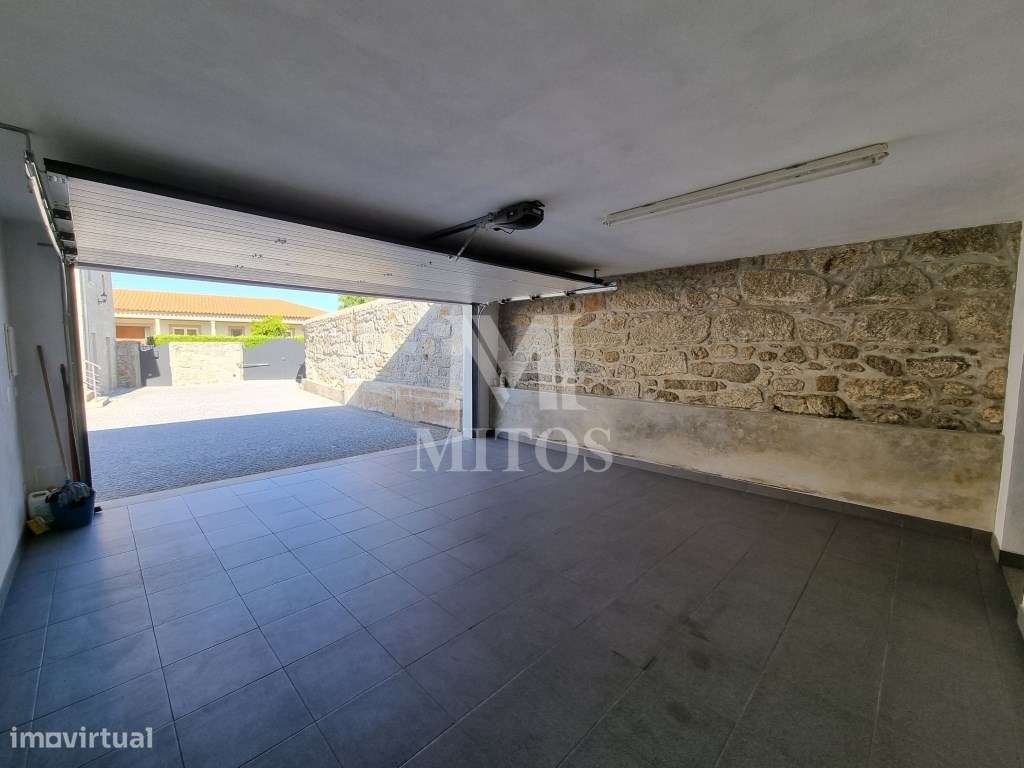 Andar moradia T2 como novo - Alvarães - Grande imagem: 3/20