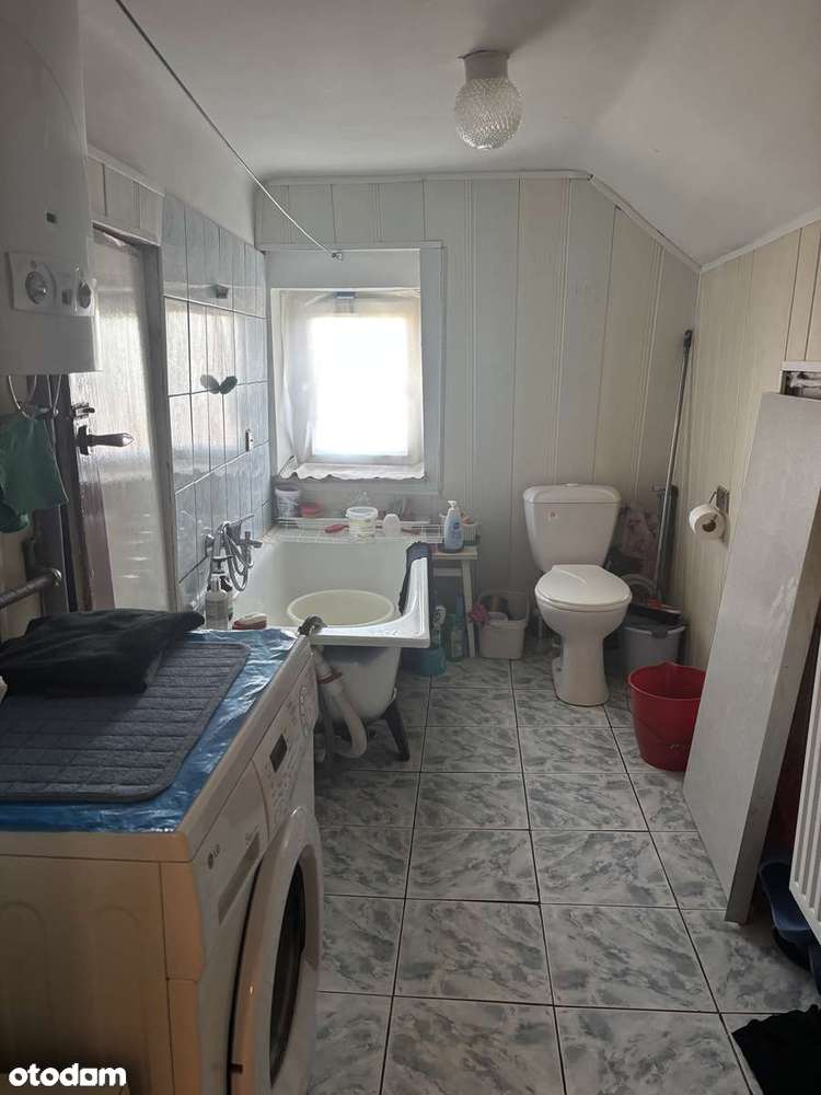 Oferta godna uwagi! Góra domu,  garaż, ogród, samodzielnie wejście.-12