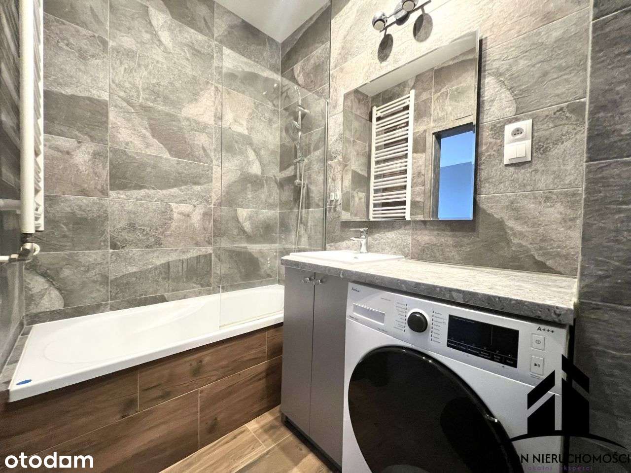 Nowoczesne, w pełni wyposażone mieszkanie z widoki-9