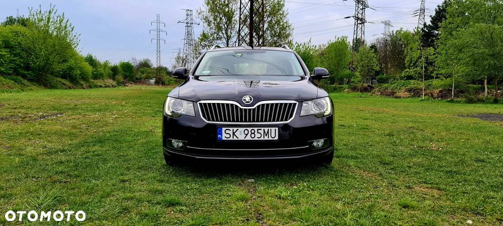 Skoda Superb 2.0 TDI 4x4 Business DSG - 5