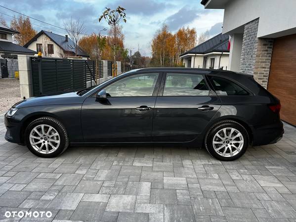 Audi A4 Avant 40 TDI quattro S tronic - 10