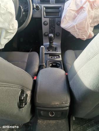 Volvo V50 lak 019-26 zderzak klapa drzwi fotele belka silnik 1.6 - 4