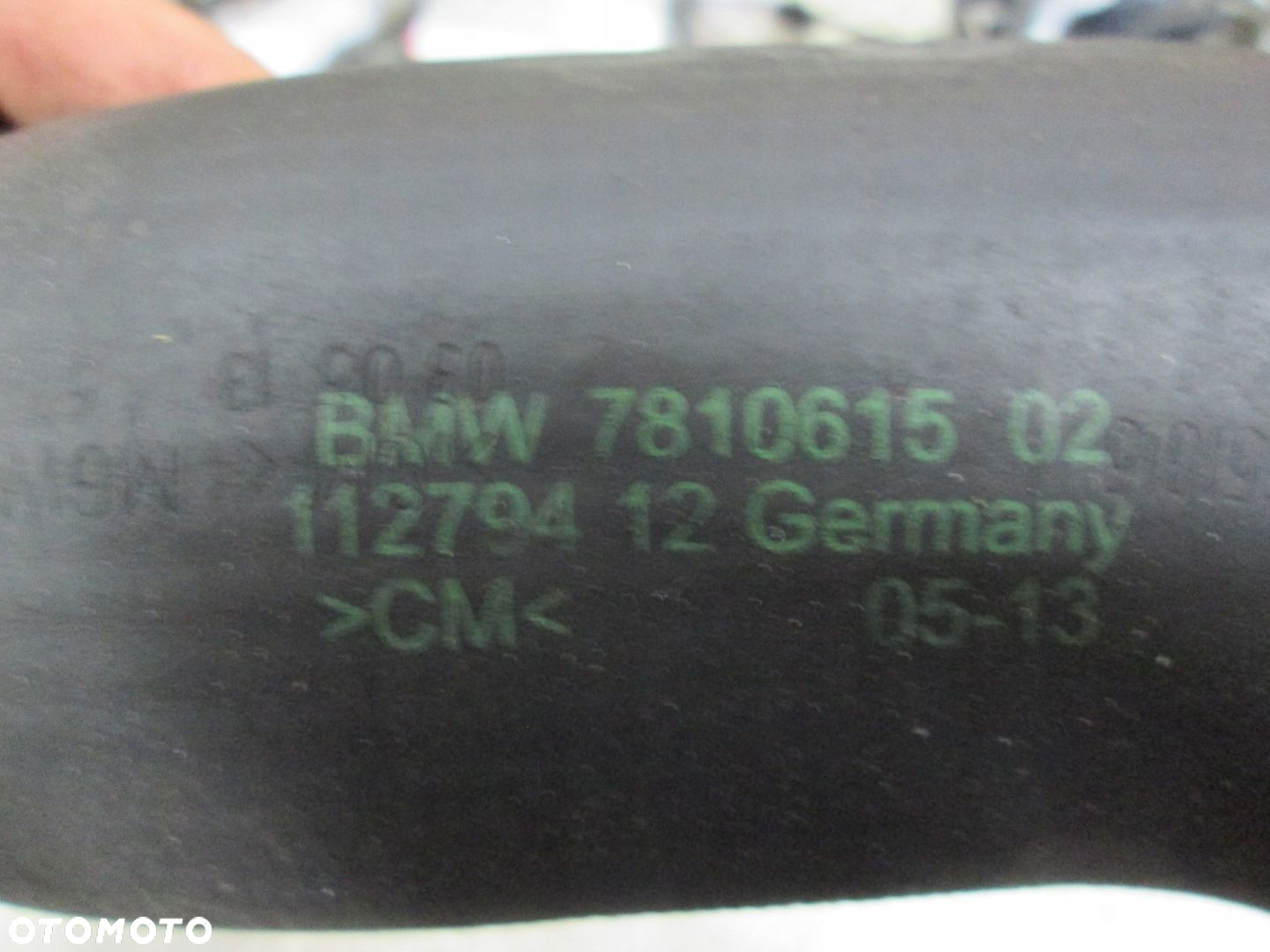BMW F10 520D RURA DOLOTOWA WĄŻ GUMA INTERCOOLERA - 2