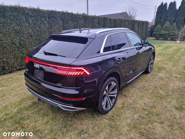 Audi Q8 55 TFSI mHEV Quattro Tiptronic - 6