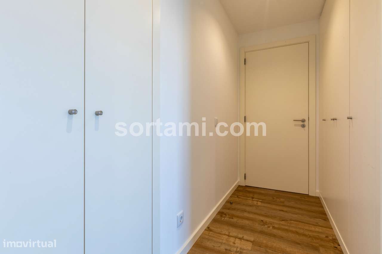 Apartamento T1 Venda em Faro (Sé e São Pedro),Faro - Grande imagem: 5/19