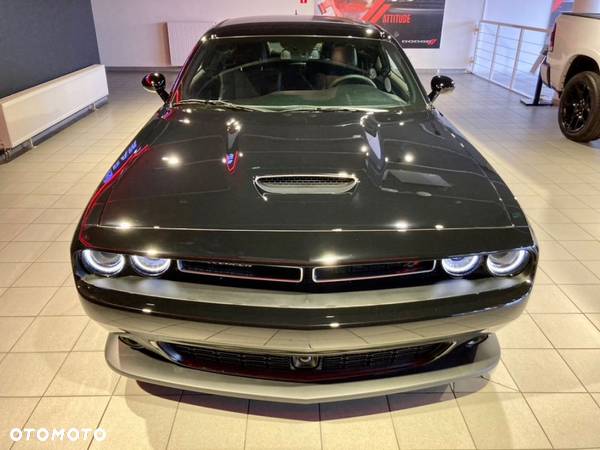 Dodge Challenger 5.7 R/T - 5