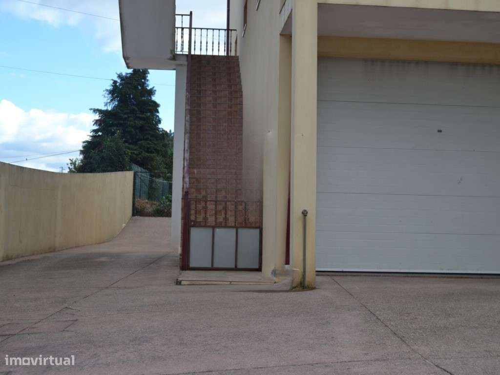 Moradia T3 c/ espaço exterior, nas Termas de São Vicente, Penafiel - Grande imagem: 4/13