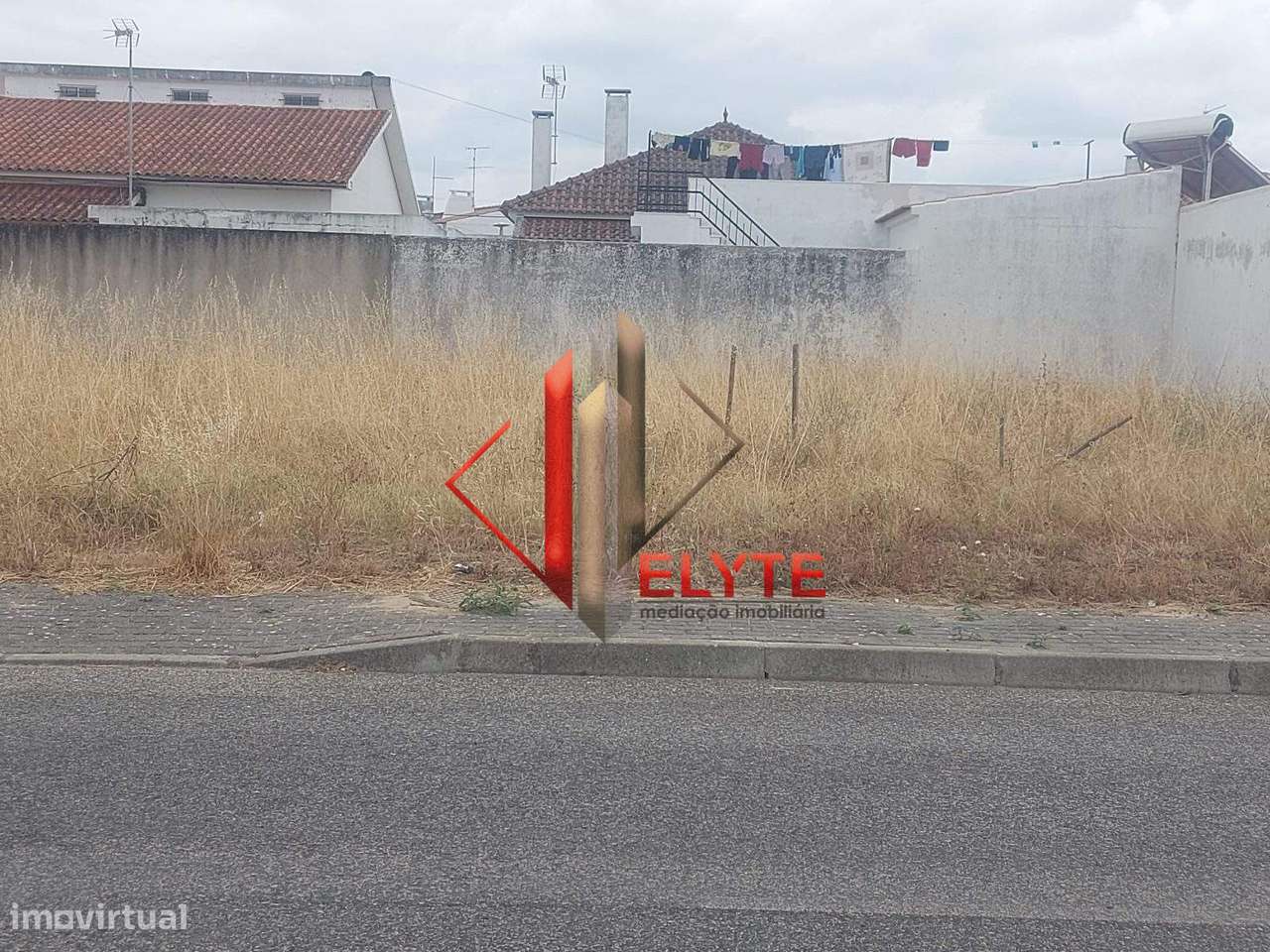 Terreno urbano em Salvaterra de Magos - Grande imagem: 5/12