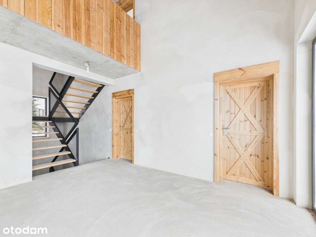 Dom z widokiem na J. Czorsztyńskie i dwa zamki-6