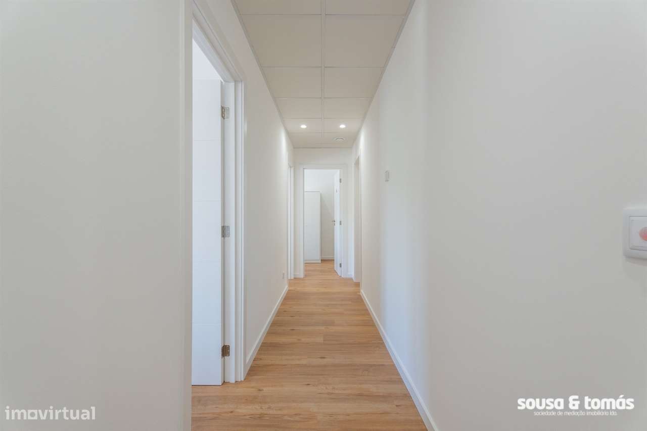 Oportunidade de Investimento – Apartamento T6 Arrendado a Estudantes |-17