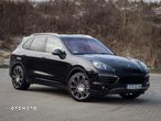 Porsche Cayenne S - 4