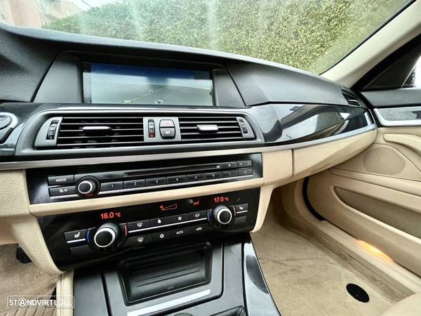 BMW 520 d Touring - 11