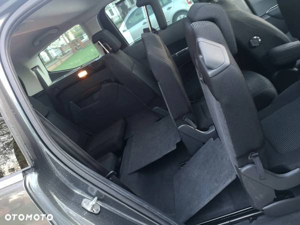 Peugeot 5008 1.6 THP Business Line 7os - 15