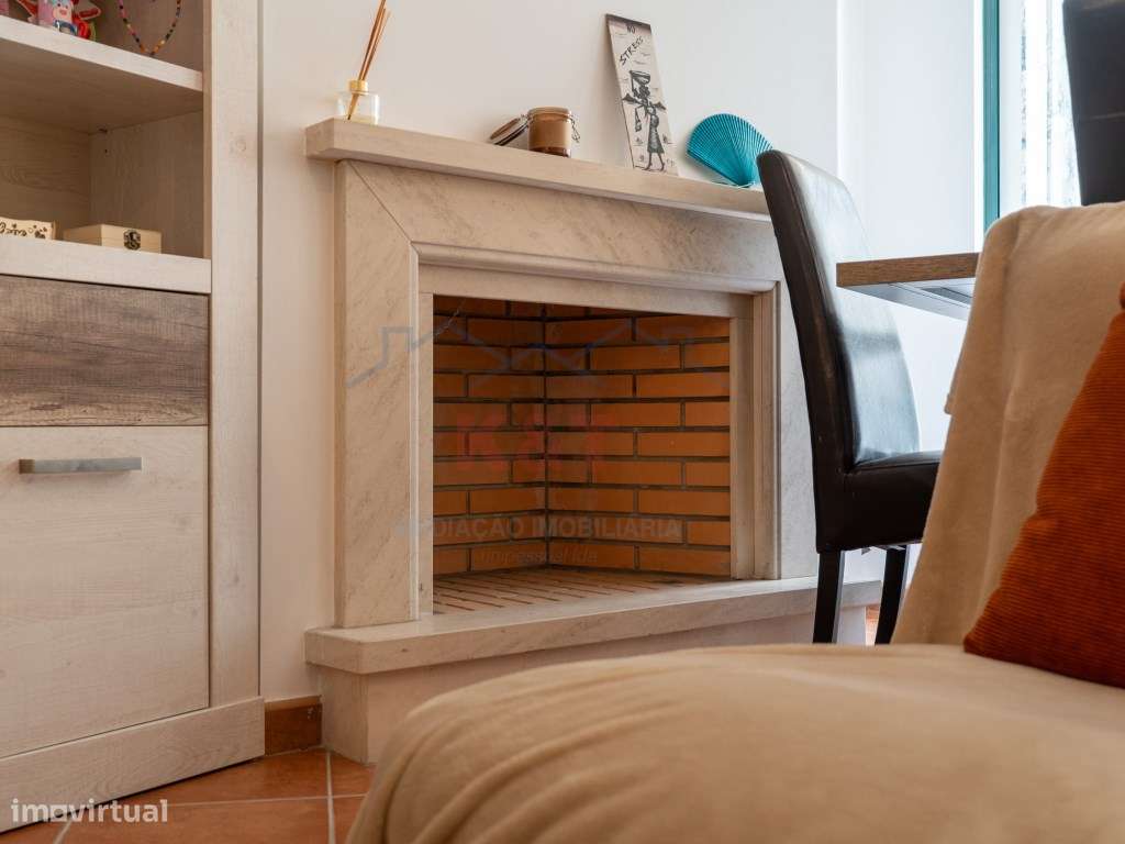 Apartamento T3 boas varandas com 2 lugares de garagem, bastante cen...-4