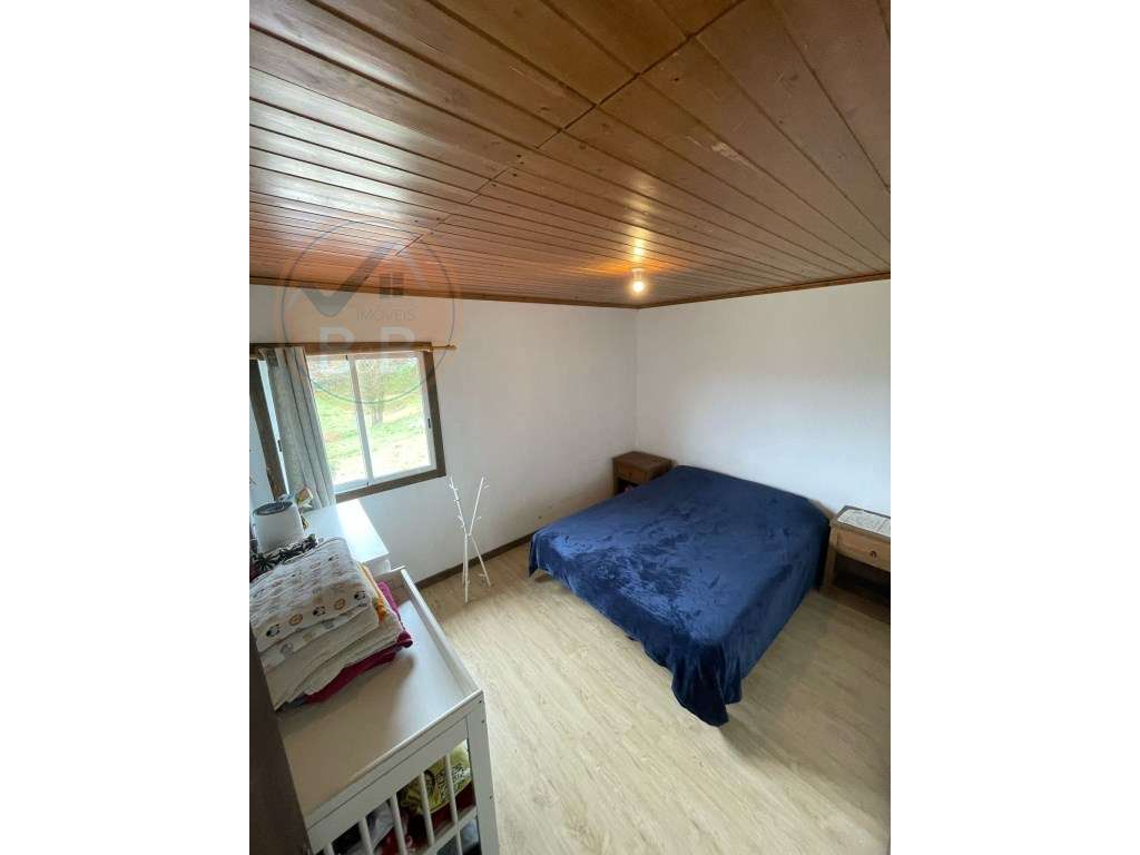 Quintinha com Alpendre Restaurado e Terreno de 5.383m² - Arco de Ba...-8