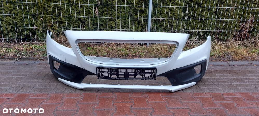 VOLVO V40 CROSS COUNTRY 2012-  31353310 ZDERZAK PRZEDNI - 3