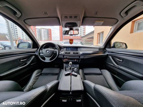 BMW Seria 5 520d Touring Aut. - 8