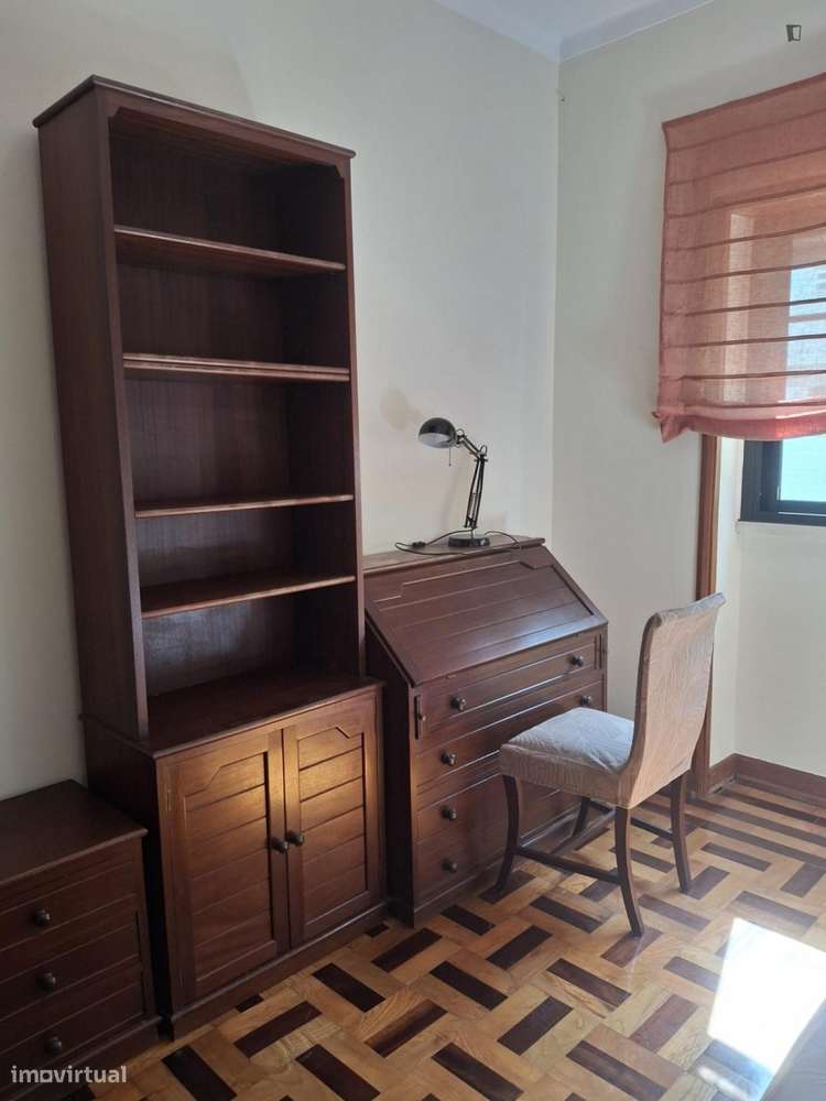 Quarto - localizado em Celas Coimbra Portugal Coimbra - Grande imagem: 3/10