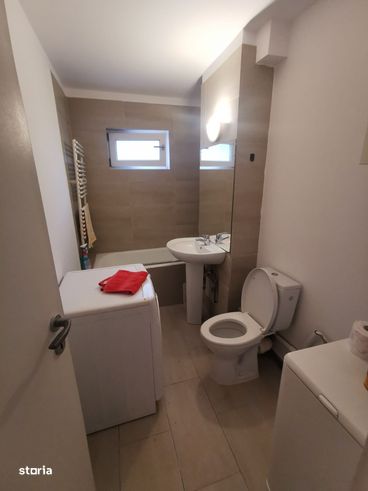 De vanzare apartament 4 camere – Dambovita- 2469-5