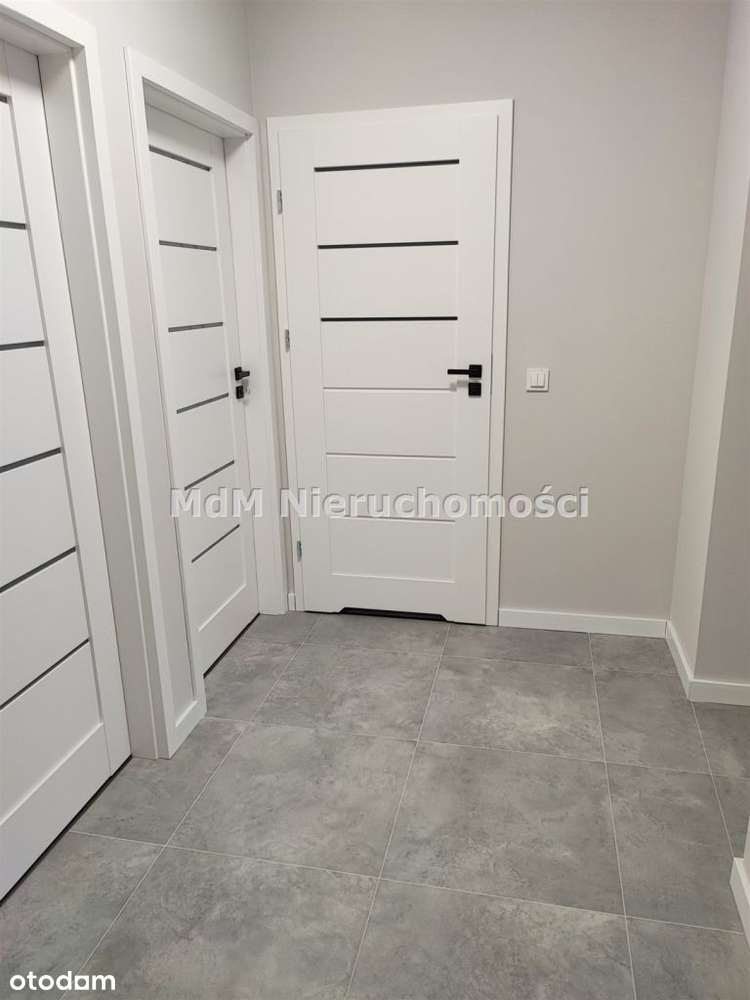 Komfortowe • Duży balkon • Plus garaż • Pod klucz-9