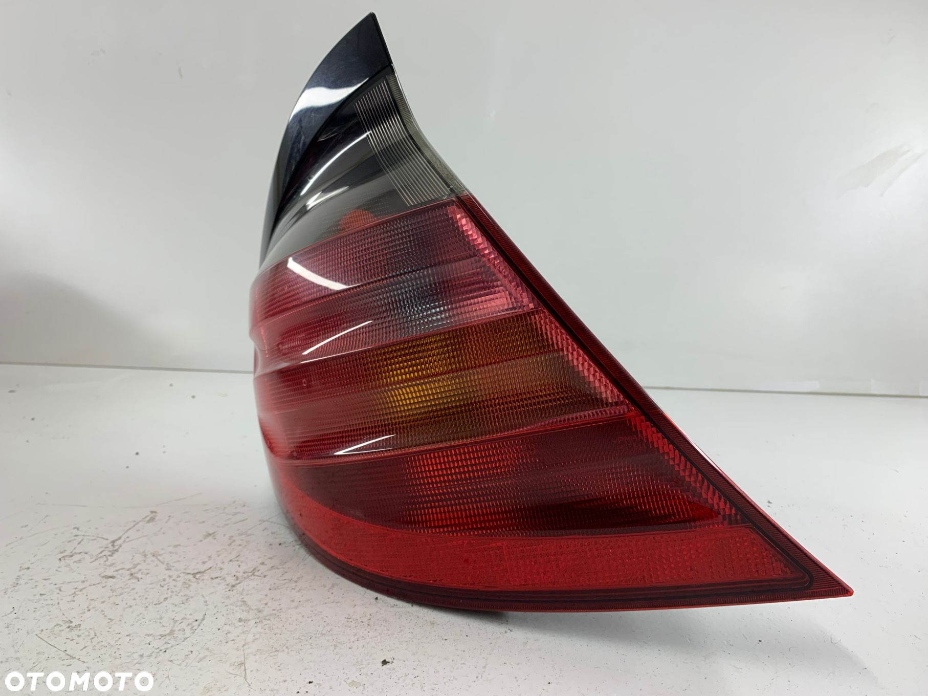 MERCEDES W203 COUPE LAMPA LEWA TYŁ ŁADNA - 4