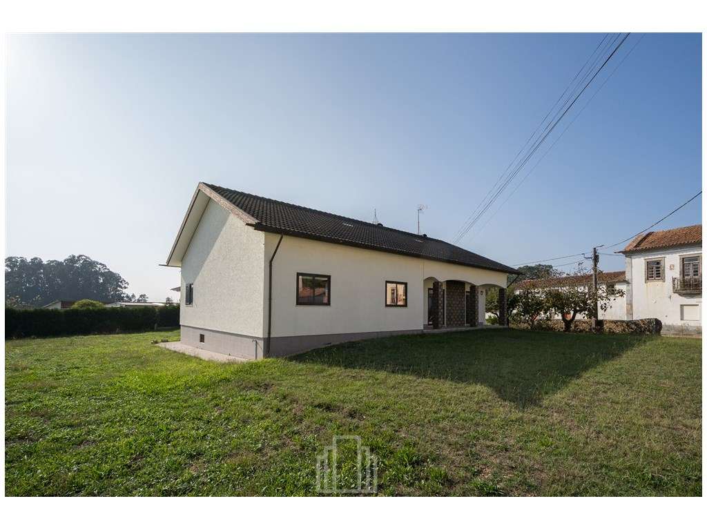 Moradia Isolada T3 - Avanca-34