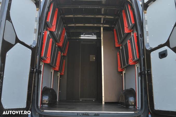 Volkswagen CRAFTER 2.0TDI 140 C.P.  L3H3 - 29