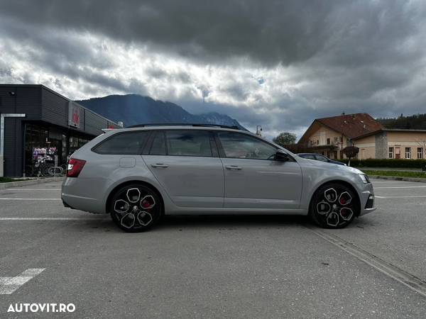 Skoda Octavia 2.0 245 TSI DSG - 6