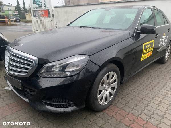 Mercedes-Benz Klasa E 200 CDI DPF BlueEFFICIENCY Automatik - 3