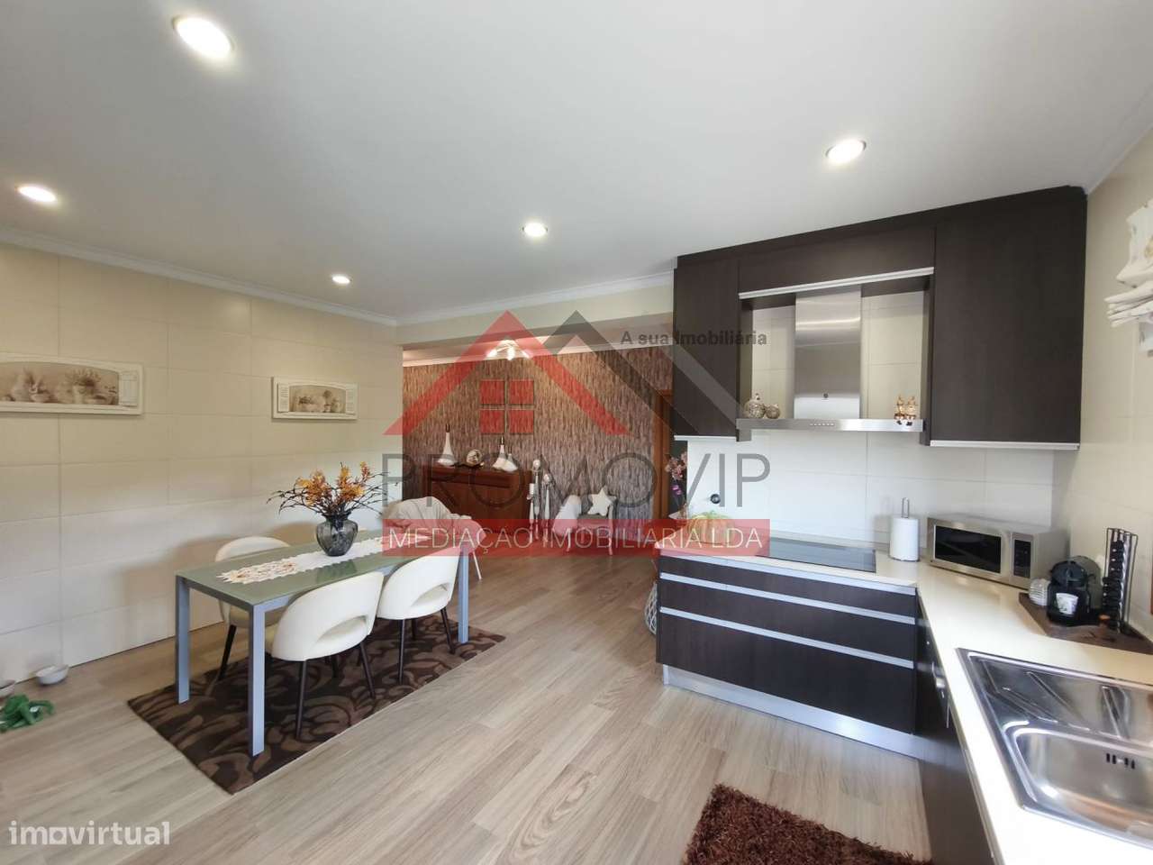 Moradia Bi-Familiar T3+T2 São Tiago Carreira STS-13