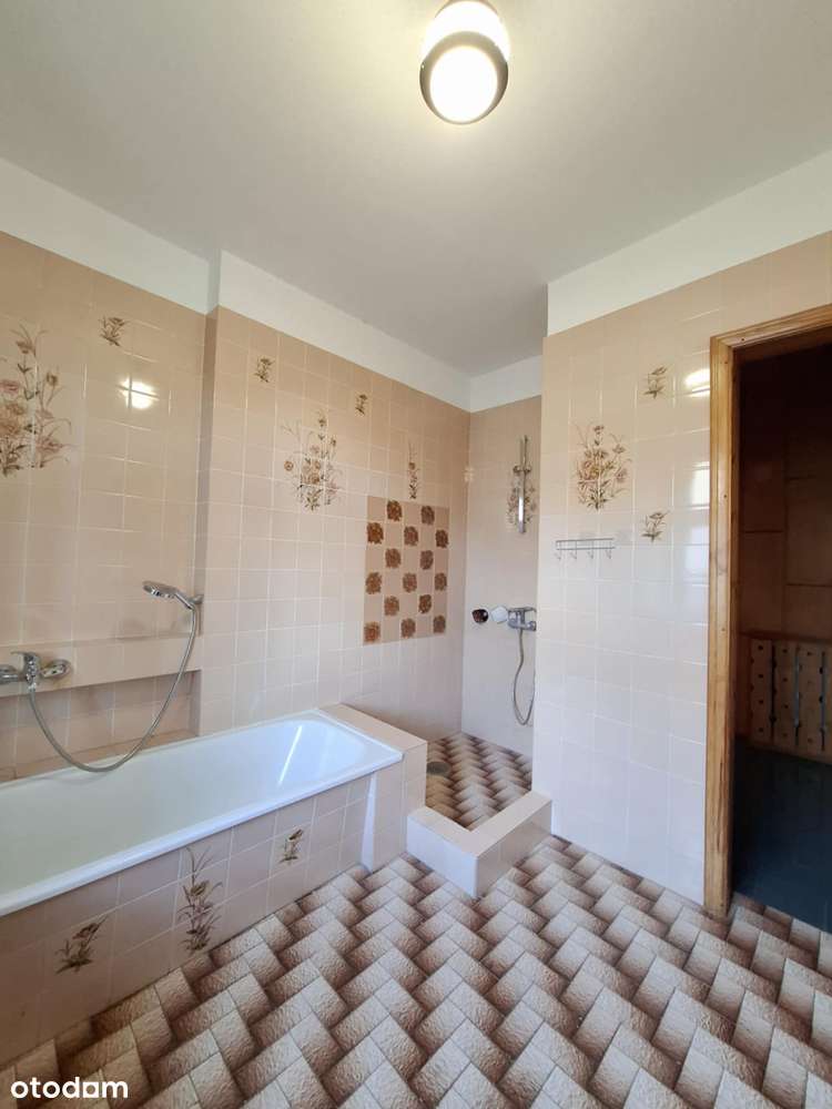 Dom piętrowy do zamieszkania Woźniki-11