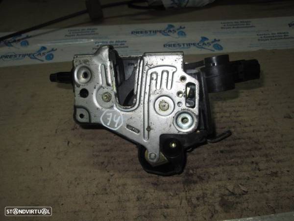 Fecho 2027203635 MERCEDES W202 W210 1997 FD - 4