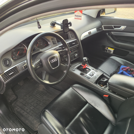 Audi A6 2.4 Quattro - 7