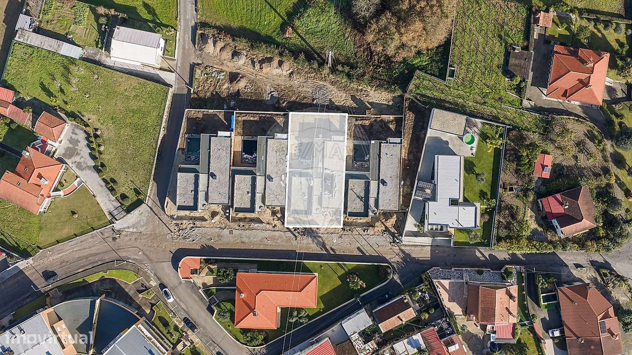 Moradia T3 para venda - Grande imagem: 2/44