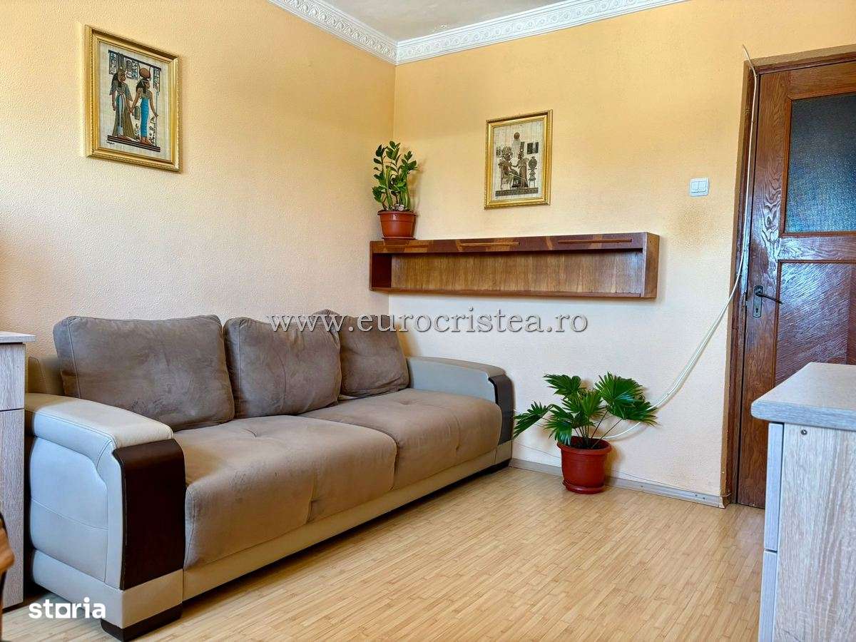 Apartament 3 camere – Mangalia | Zona:Centru-Sens,500m de plajă - Imagine principală: 5/8