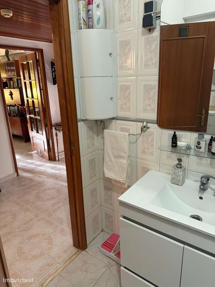 Apartamento T3 em Algueirão Mem Martins, Sintra a 500m estação.-6