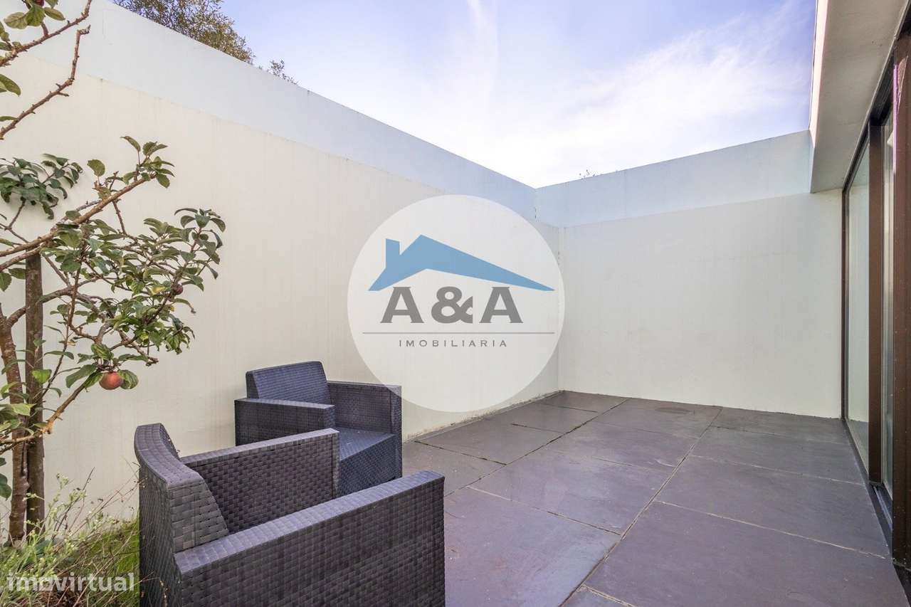 Villa Exclusiva de Arquitetura Contemporânea inserida na Natureza d...-10