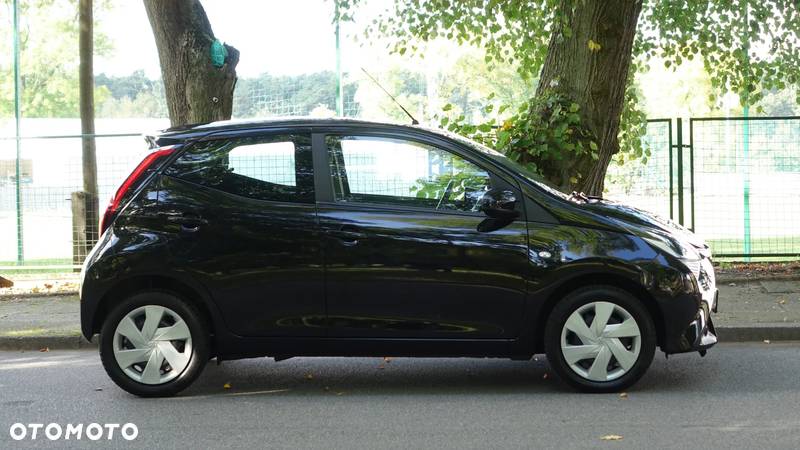 Toyota Aygo x-play - 37